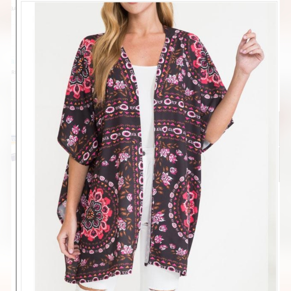 ✨️Sale✨️Floral Print Kimono Cover Up - Black